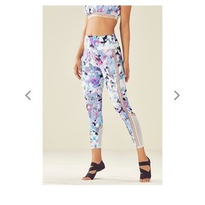 Fabletics sport leggings